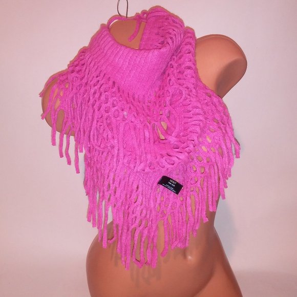 MIXIT Womens Infinity Scarf One Size Pink solid Fringe Knit 100% Acrylic‎ New - Picture 1 of 6